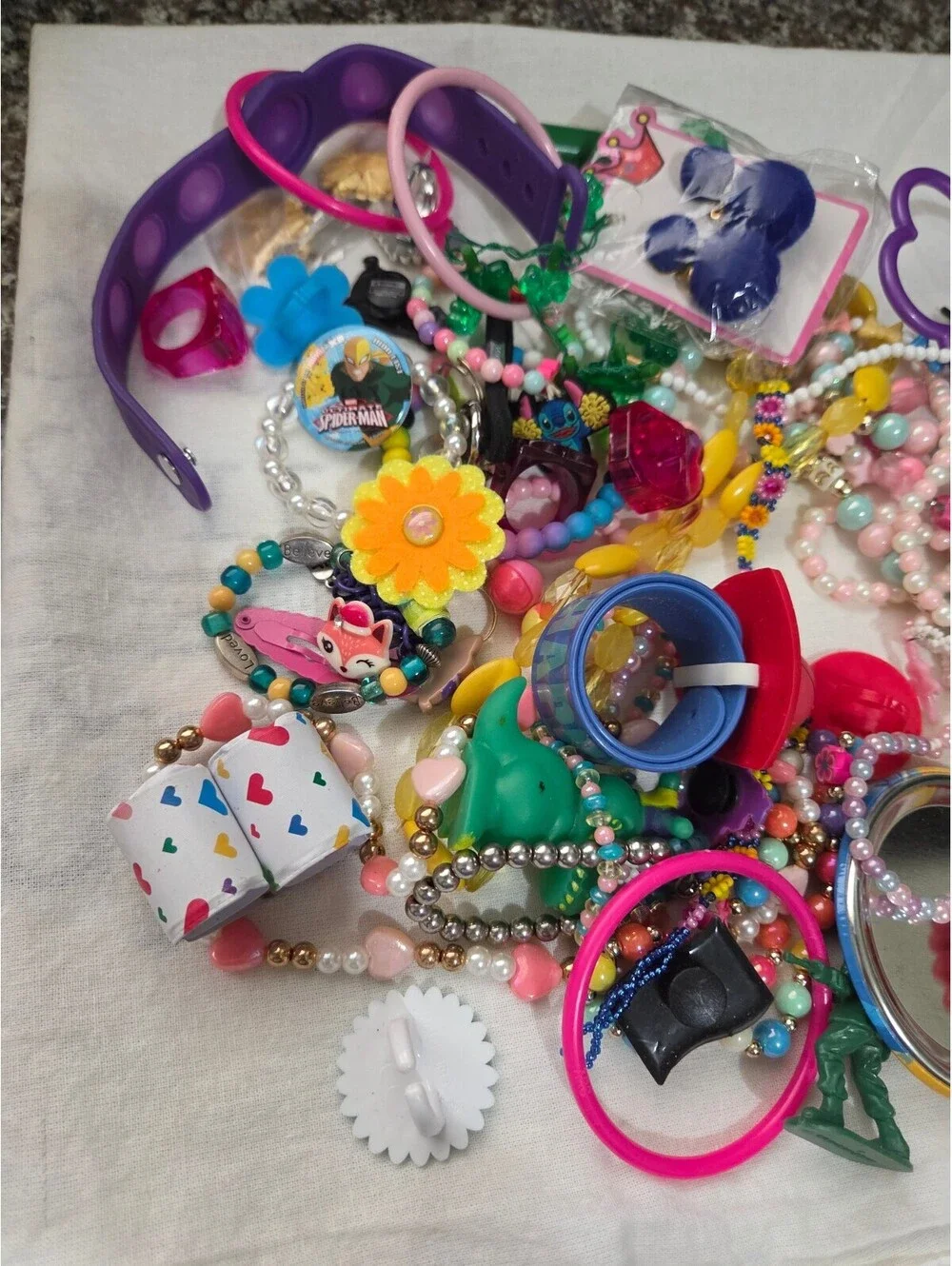 Child Jewlery Lot